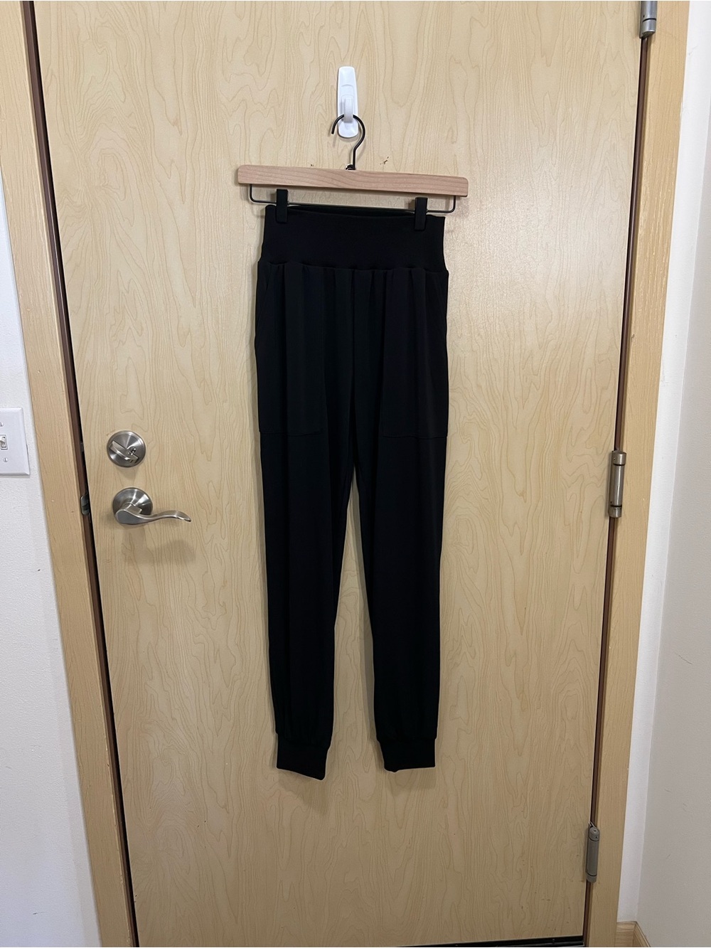 Cinq a sept black dress pants